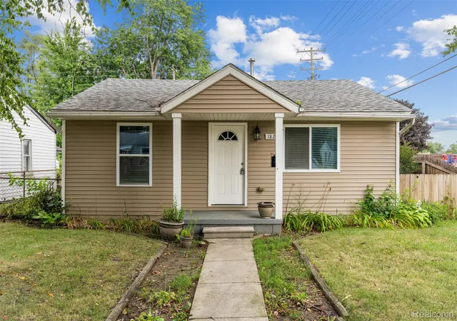 Photo 1 of Single family home for sale at 1821 E Hazelhurst St, Ferndale City Oakland, MI 48220 | MLS# 20261068646 | Listing updated on 2026-10-10