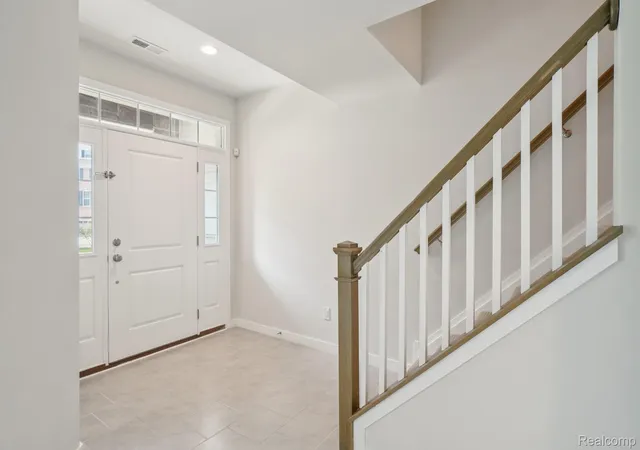 Photo 3 of Condo for sale at 2845 Hardwick Rd, Ann Arbor City Washtenaw, MI 48105 | MLS# 20261068649 | Listing updated on 2026-09-13