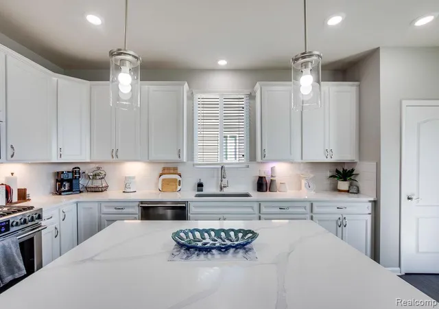 Photo 3 of Condo for sale at 42504 Arbor Dr, Clinton Charter Township Macomb, MI 48038 | MLS# 20261068676 | Listing updated on 2026-09-03