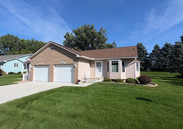 Condo for sale at 4440 Springbrook Dr, SwartzCreekCity_Genesee, MI 48473 | MLS# 5050219942