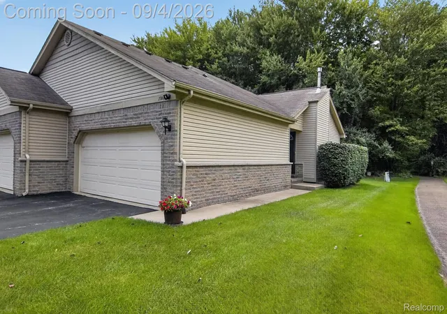 Photo 1 of Sale Pending at 17448 Ava Ct, Huron Charter Township Wayne, MI 48164 | MLS# 20261068699 | Listing updated on 2026-09-18
