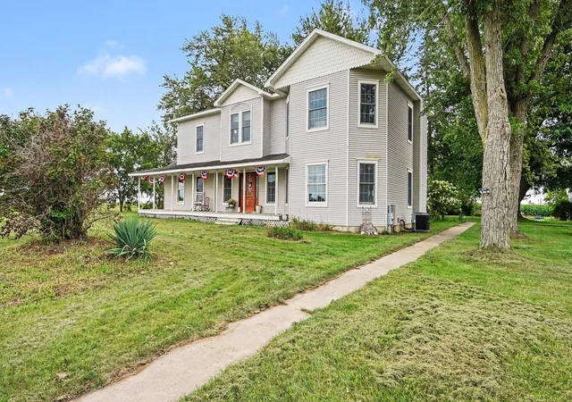 Photo 2 of Single family home for sale at 13141 Grass Lake Rd, Grass Lake Charter Township Jackson, MI 49240 | MLS# 81026045351 | Listing updated on 2026-09-17