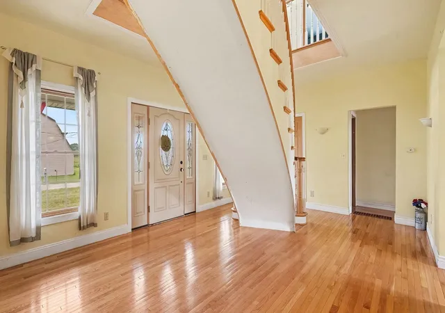 Photo 4 of Single family home for sale at 13141 Grass Lake Rd, Grass Lake Charter Township Jackson, MI 49240 | MLS# 81026045351 | Listing updated on 2026-09-17