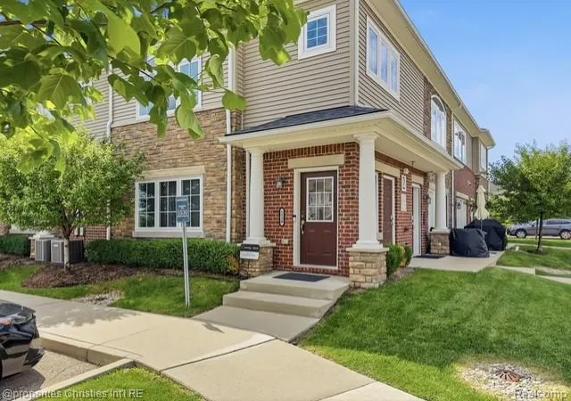 Photo 2 of Condo for sale at 5530 Arbor Chase Dr #14, Scio Township Washtenaw, MI 48103 | MLS# 20261068711 | Listing updated on 2026-08-30