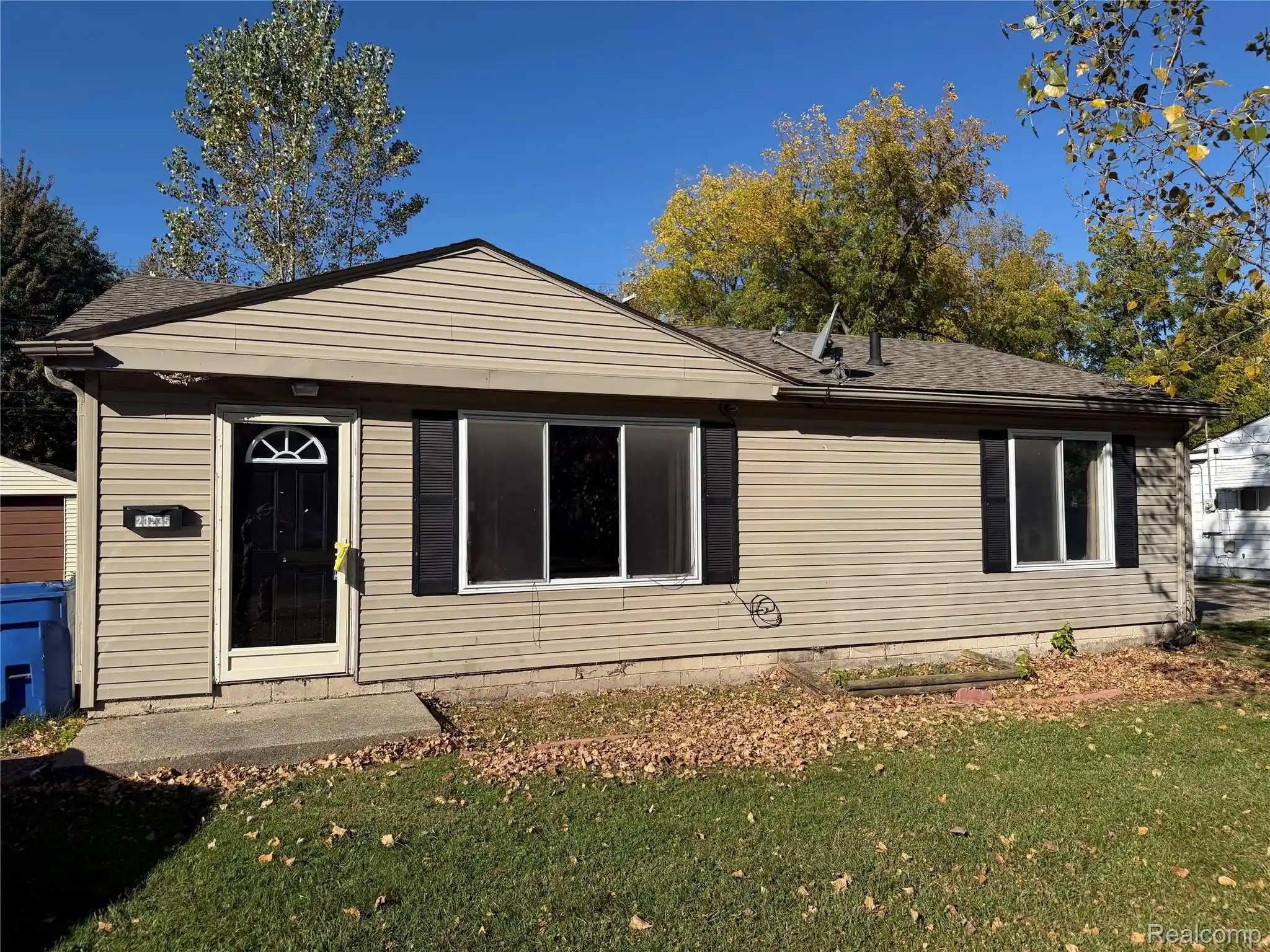 Photo 1 of Single family home for sale at 23235 Grabar Sq, Warren City Macomb, MI 48089 | MLS# 20261068722 | Listing updated on 2026-10-24