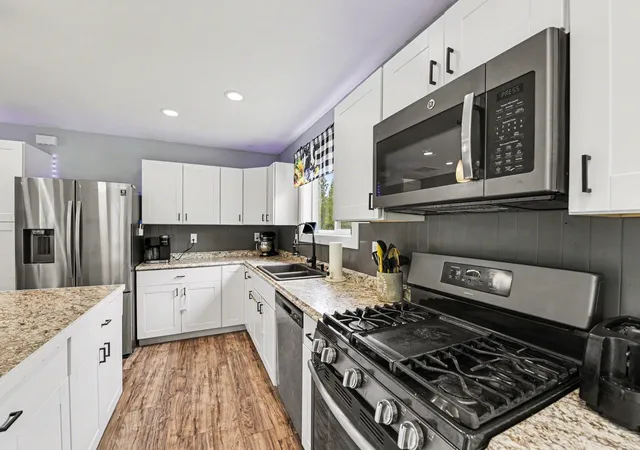 Photo 3 of Single family home for sale at 11675 Sw Coster Rd, Springfield Township Kalkaska, MI 49633 | MLS# 78080072899 | Listing updated on 2026-09-06