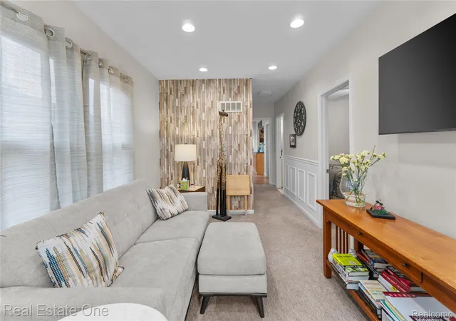 Photo 3 of Single family home for sale at 3363 16Th St, Wyandotte City Wayne, MI 48192 | MLS# 20261068741 | Listing updated on 2026-09-13