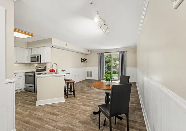 Photo 3 of Condo for sale at 18400 N Ridge Ct #7, Spring Lake Township Ottawa, MI 49456 | MLS# 71026045387 | Listing updated on 2026-09-15