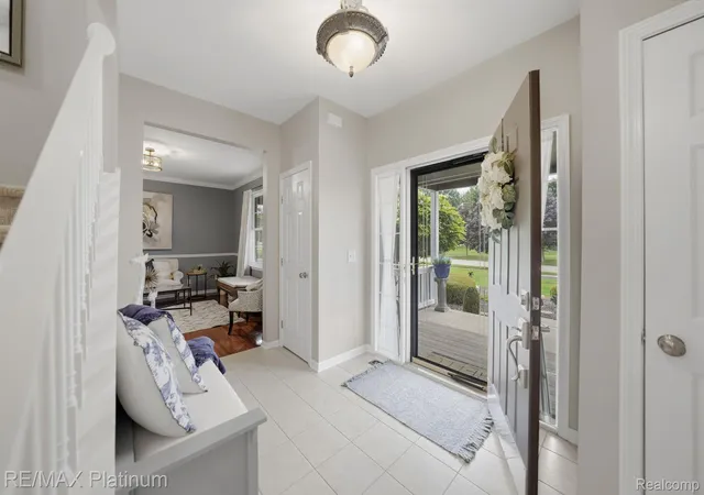 Photo 3 of Single family home for sale at 8927 Lantree Dr, Hartland Township Livingston, MI 48855 | MLS# 20261068743 | Listing updated on 2026-09-09