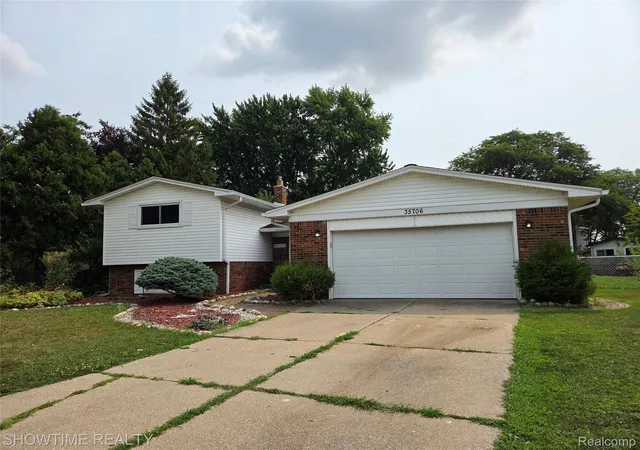 Photo 1 of Single family home for sale at 35706 Duke Dr, Sterling Heights City Macomb, MI 48310 | MLS# 20261068752 | Listing updated on 2026-09-13