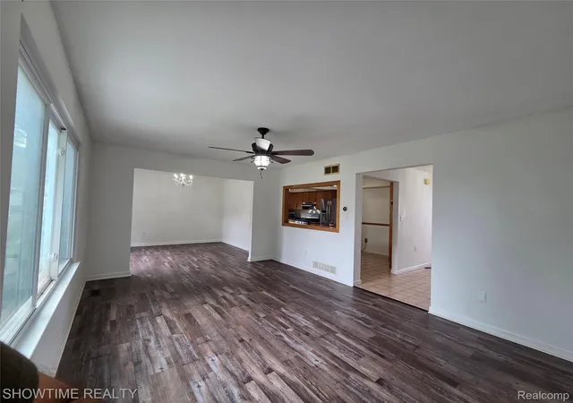 Photo 2 of Single family home for sale at 35706 Duke Dr, Sterling Heights City Macomb, MI 48310 | MLS# 20261068752 | Listing updated on 2026-09-13
