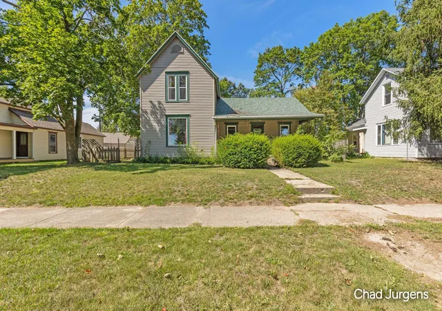 Photo 1 of Single family home for sale at 517 N Michigan Ave, Big Rapids City Mecosta, MI 49307 | MLS# 65026045414 | Listing updated on 2026-09-14