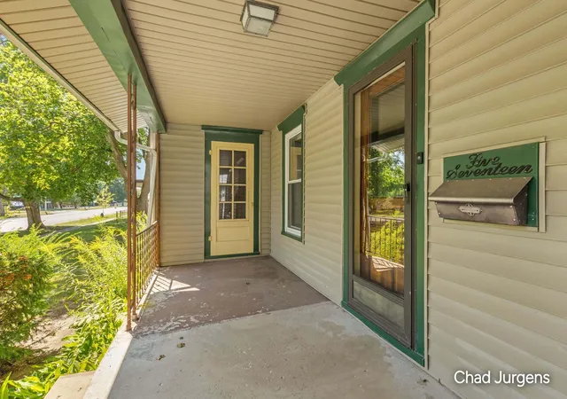 Photo 4 of Single family home for sale at 517 N Michigan Ave, Big Rapids City Mecosta, MI 49307 | MLS# 65026045414 | Listing updated on 2026-10-07