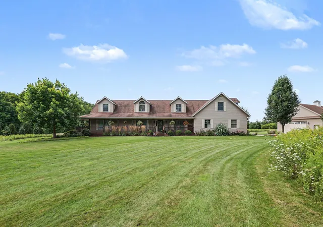 Photo 2 of Single family home for sale at 10990 D Dr N, Emmett Charter Township Calhoun, MI 49033 | MLS# 64026045411 | Listing updated on 2026-08-28