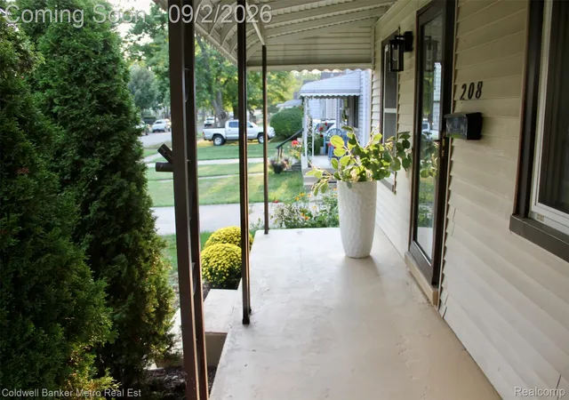 Photo 2 of Single family home for sale at 208 W Fairmount Ave, Pontiac City Oakland, MI 48340 | MLS# 20261068779 | Listing updated on 2026-09-06