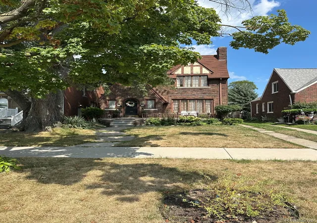 Photo 2 of Multi family home for sale at 386 Piper Blvd, Detroit City Wayne, MI 48215 | MLS# 20261068792 | Listing updated on 2026-08-29