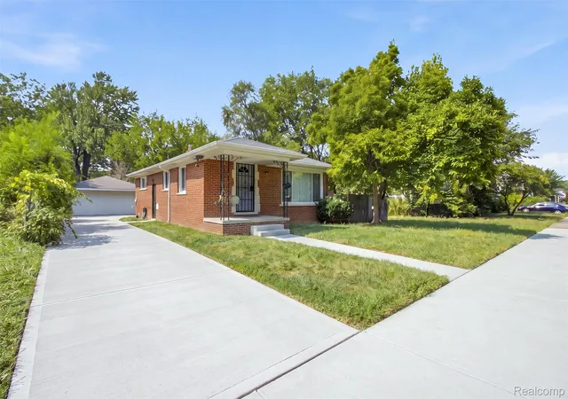 Photo 2 of Single family home for sale at 18445 Helen St, Detroit City Wayne, MI 48234 | MLS# 20261068820 | Listing updated on 2026-09-08
