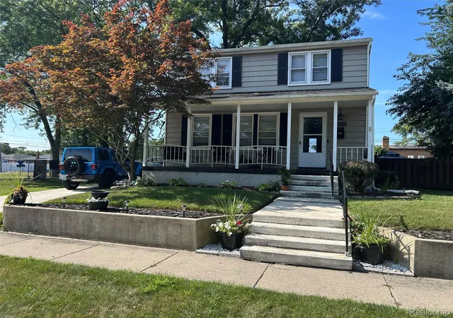 Photo 1 of Single family home for sale at 17429 Oconnor Ave, Allen Park City Wayne, MI 48101 | MLS# 20261068833 | Listing updated on 2026-09-01