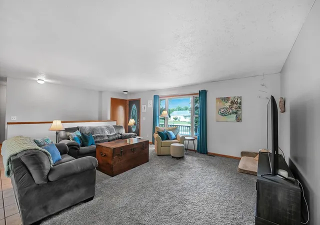 Photo 3 of Single family home for sale at 6279 Jeffrey Pl, Green Lake Township Grand Traverse, MI 49637 | MLS# 78080072907 | Listing updated on 2026-09-18