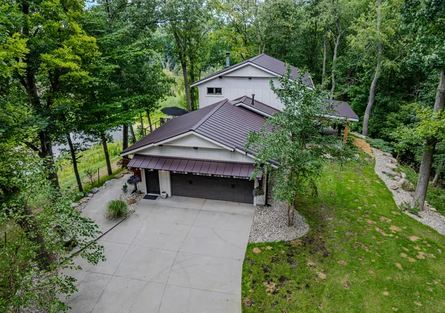 Photo 2 of Single family home for sale at 7373 Thornapple Dales Dr Se, Caledonia Township Kent, MI 49302 | MLS# 65026045479 | Listing updated on 2026-09-17
