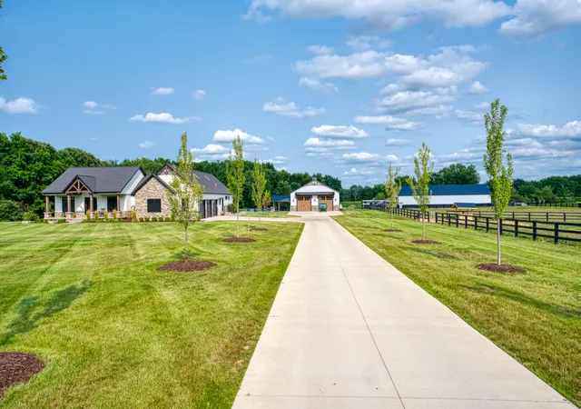 Photo 4 of Single family home for sale at 2519 Hadley Rd, Elba Township Lapeer, MI 48446 | MLS# 68026045480 | Listing updated on 2026-08-27