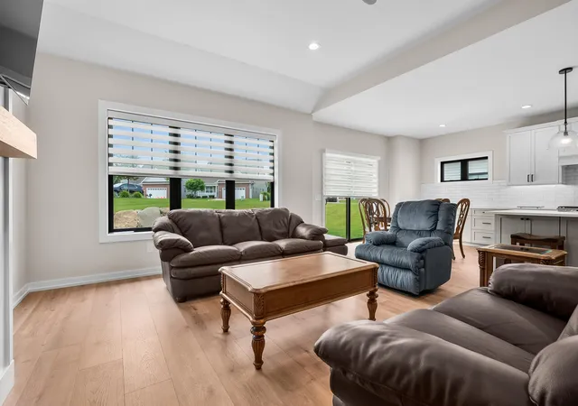 Listing Photo 4 - Condo for sale in building located at 5405 Harborview Pass, Kalamazoo, MI 49009