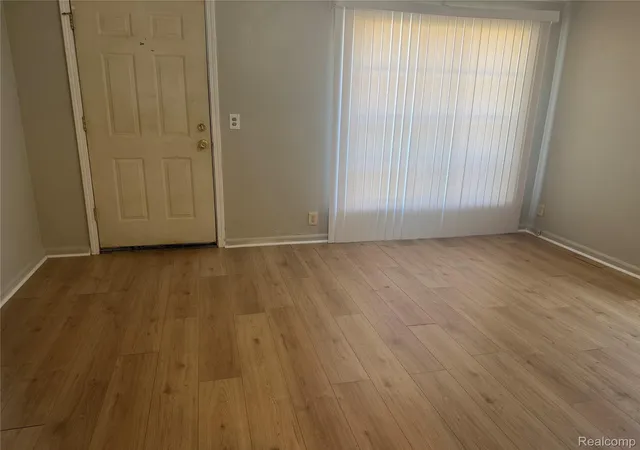 Photo 2 of Single family home for sale at 26653 Oakland St, Inkster City Wayne, MI 48141 | MLS# 20261068850 | Listing updated on 2026-08-28