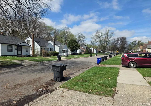 Photo 3 of Single family home for sale at 19400 Saint Marys St, Detroit City Wayne, MI 48235 | MLS# 20261068853 | Listing updated on 2026-08-28