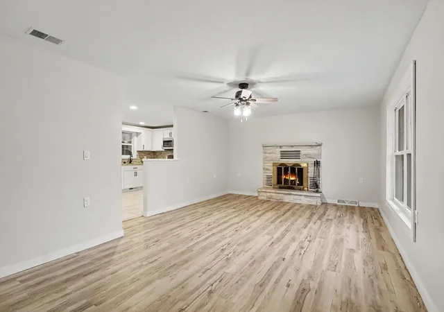 Photo 2 of Single family home for sale at 133 W 2nd St, Gladwin Township Gladwin, MI 48624 | MLS# 81026045488 | Listing updated on 2026-08-27