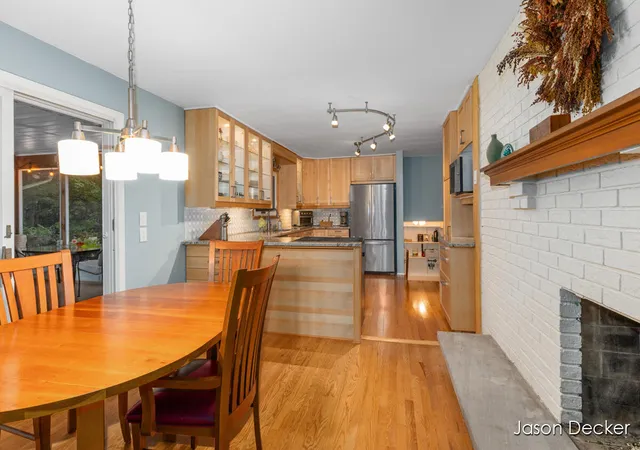 Photo 3 of Single family home for sale at 6181 10 Mile Rd NE, Rockford, MI 49341 | MLS# 65026045497 | Listing updated on 2026-10-29