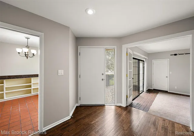 Photo 2 of Condo for sale at 7139 Creeks Xing, West Bloomfield, MI 48322 | MLS# 20261068868 | Listing updated on 2026-09-01