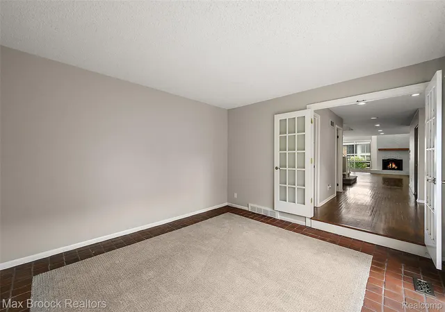 Photo 4 of Condo for sale at 7139 Creeks Xing, West Bloomfield, MI 48322 | MLS# 20261068868 | Listing updated on 2026-09-01