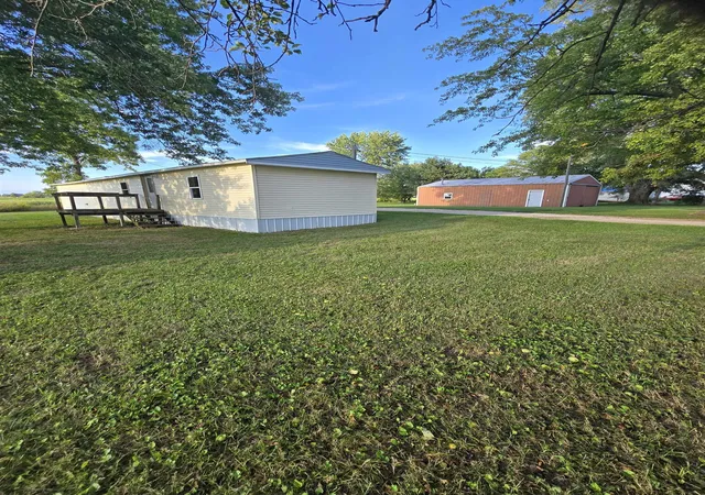 Photo 3 of Single family home for sale at 326 W Burton St, Fulton Township Gratiot, MI 48874 | MLS# 79080072913 | Listing updated on 2026-08-30
