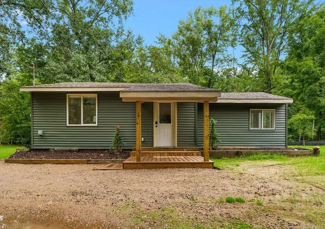 Photo 1 of Single family home for sale at 1875 11 Mile Rd Ne, Algoma Township Kent, MI 49321 | MLS# 65026045523 | Listing updated on 2026-08-27