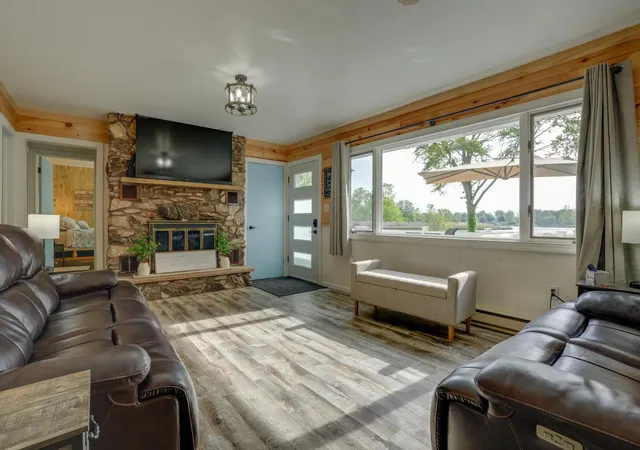 Photo 3 of Single family home for sale at 48873 Rush Lake Rd, Hartford Township Van Buren, MI 49057 | MLS# 69026045538 | Listing updated on 2026-08-27