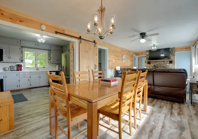 Photo 4 of Single family home for sale at 48873 Rush Lake Rd, Hartford Township Van Buren, MI 49057 | MLS# 69026045538 | Listing updated on 2026-08-27