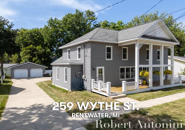 Photo 5 of Multi family home for sale at 259 S Wythe St, Pentwater Village Oceana, MI 49449 | MLS# 65026045543 | Listing updated on 2026-09-03
