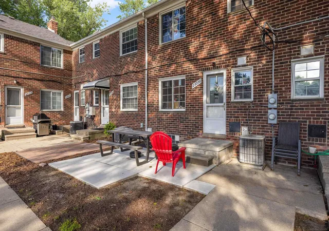 Photo 2 of Condo for sale at 23056 Gary Ln, St Clair Shores City Macomb, MI 48080 | MLS# 58050220031 | Listing updated on 2026-08-27