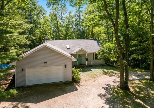 Single family home for sale at 9163 Youker Rd, GrantTownship_GrandTraverse, MI 49637 | MLS# 78080072915