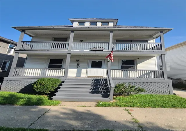 Photo 1 of Single family home for sale at 3387 Comstock St, Hamtramck City Wayne, MI 48212 | MLS# 20261068916 | Listing updated on 2026-09-15