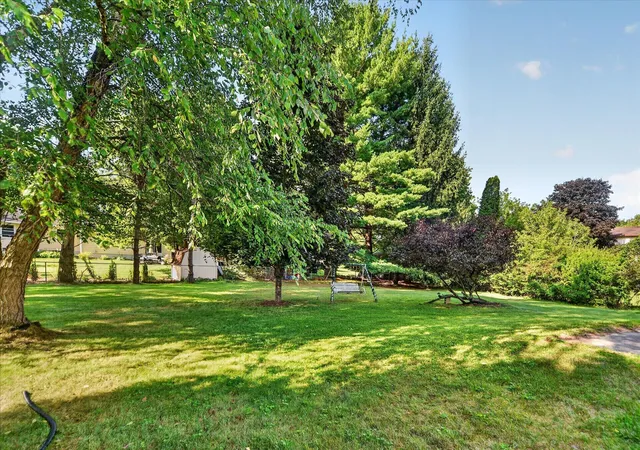 Photo 40 of Single family home for sale at 891 Moss Glen Cir, Meridian Charter Township Ingham, MI 48840 | MLS# 71026045551 | Listing updated on 2026-08-27