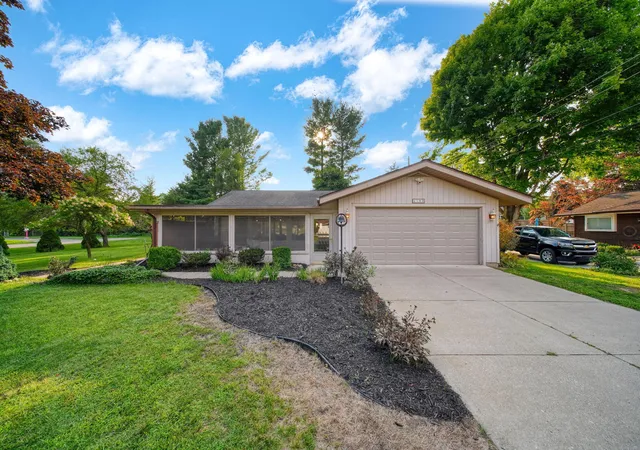 Photo 1 of Single family home for sale at 4182 Sheffield Dr, Summit Township Jackson, MI 49203 | MLS# 81026045555 | Listing updated on 2026-09-16
