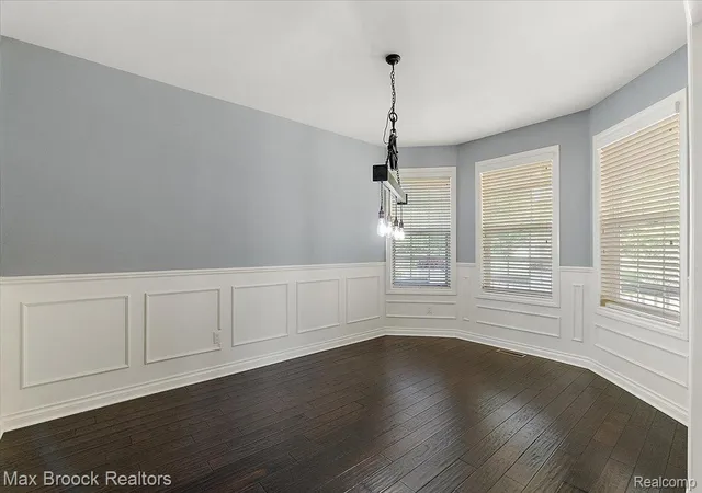 Photo 5 of Single family home for sale at 53715 Springdale St, Macomb Township Macomb, MI 48042 | MLS# 20261068946 | Listing updated on 2026-09-05