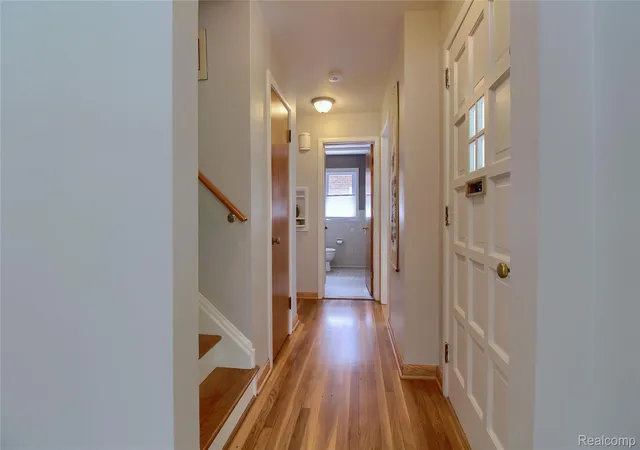 Photo 3 of Single family home for sale at 1910 Bonnieview Dr, Royal Oak City Oakland, MI 48073 | MLS# 20261068949 | Listing updated on 2026-08-28