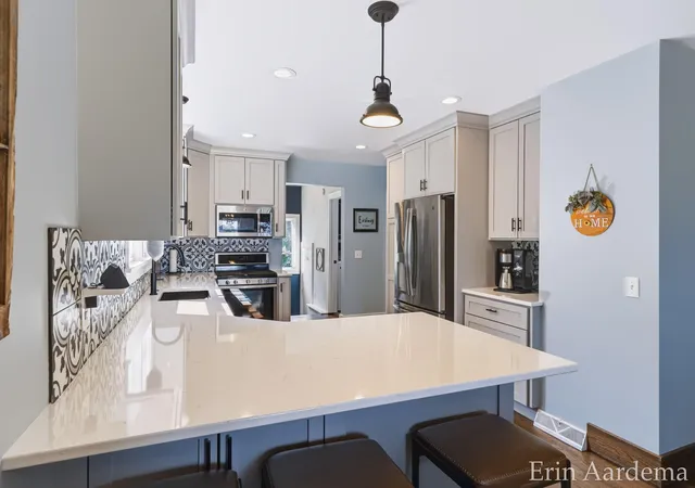 Photo 5 of Single family home for sale at 3796 Port Sheldon St, Georgetown Charter Township Ottawa, MI 49426 | MLS# 65026045584 | Listing updated on 2026-09-03
