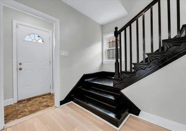 Photo 3 of Single family home for sale at 17127 San Juan Dr, Detroit City Wayne, MI 48221 | MLS# 81026045593 | Listing updated on 2026-08-28