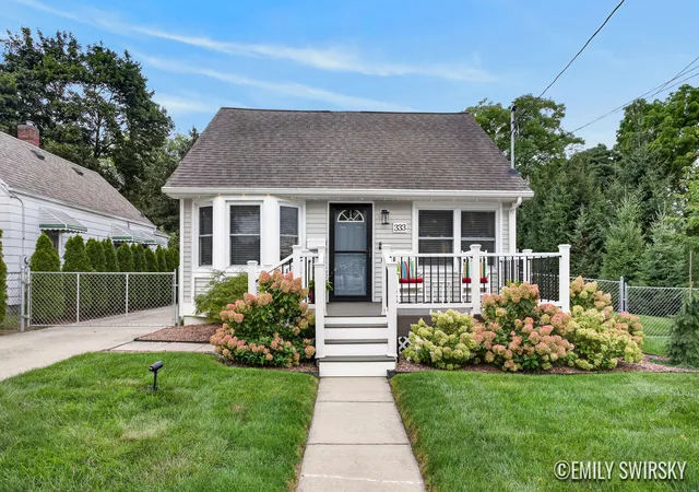 Photo 1 of Sale Pending at 333 W Randolph St, Lansing City Ingham, MI 48906 | MLS# 65026045605 | Listing updated on 2026-09-03
