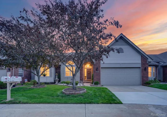 Photo 1 of Sale Pending at 14960 Heather Pointe Dr, Sterling Heights City Macomb, MI 48313 | MLS# 20261068980 | Listing updated on 2026-09-08