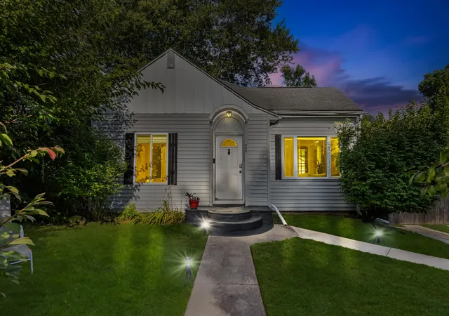 Photo 1 of Single family home for sale at 948 N Prospect Rd, Ypsilanti Charter Township Washtenaw, MI 48198 | MLS# 81026045616 | Listing updated on 2026-09-01