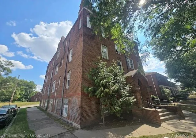 Photo 3 of Multi family home for sale at 3675 Oakman Blvd, Detroit City Wayne, MI 48204 | MLS# 20261068992 | Listing updated on 2026-08-31